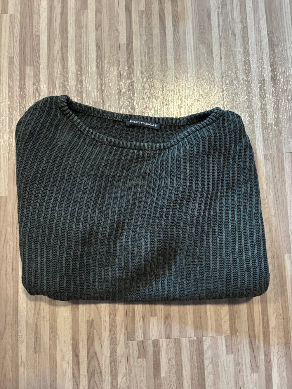 Brandy Melville dark forest green knit crewneck